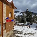 Silveroks Otel Bukovel