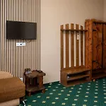 Silveroks Hotel