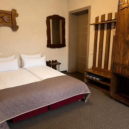Silveroks Hotel